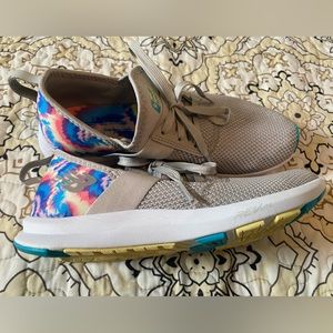 Size 7 New Balance FuelCore Nergize gray with tie-dye sneakers